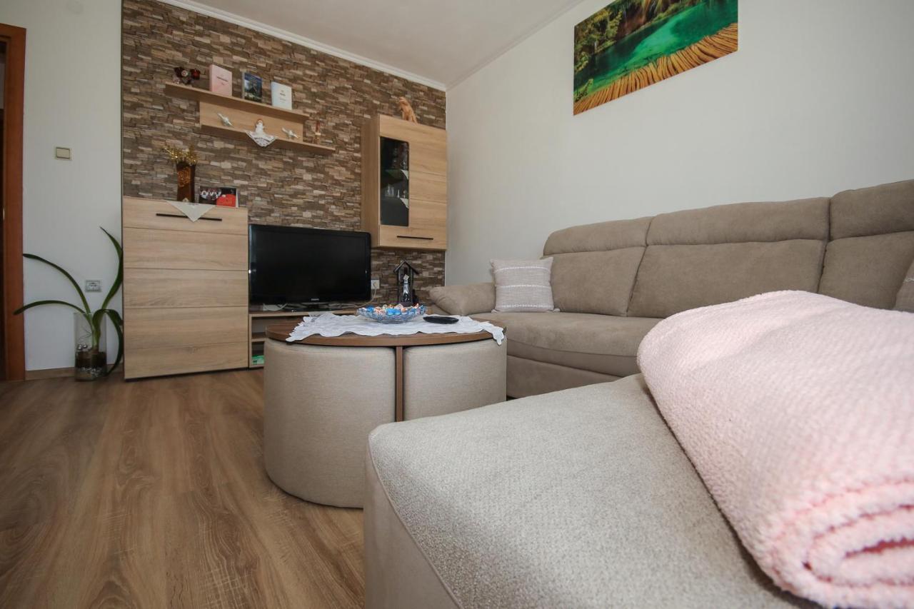Apartman Lucija & Luka Otočac Exterior foto